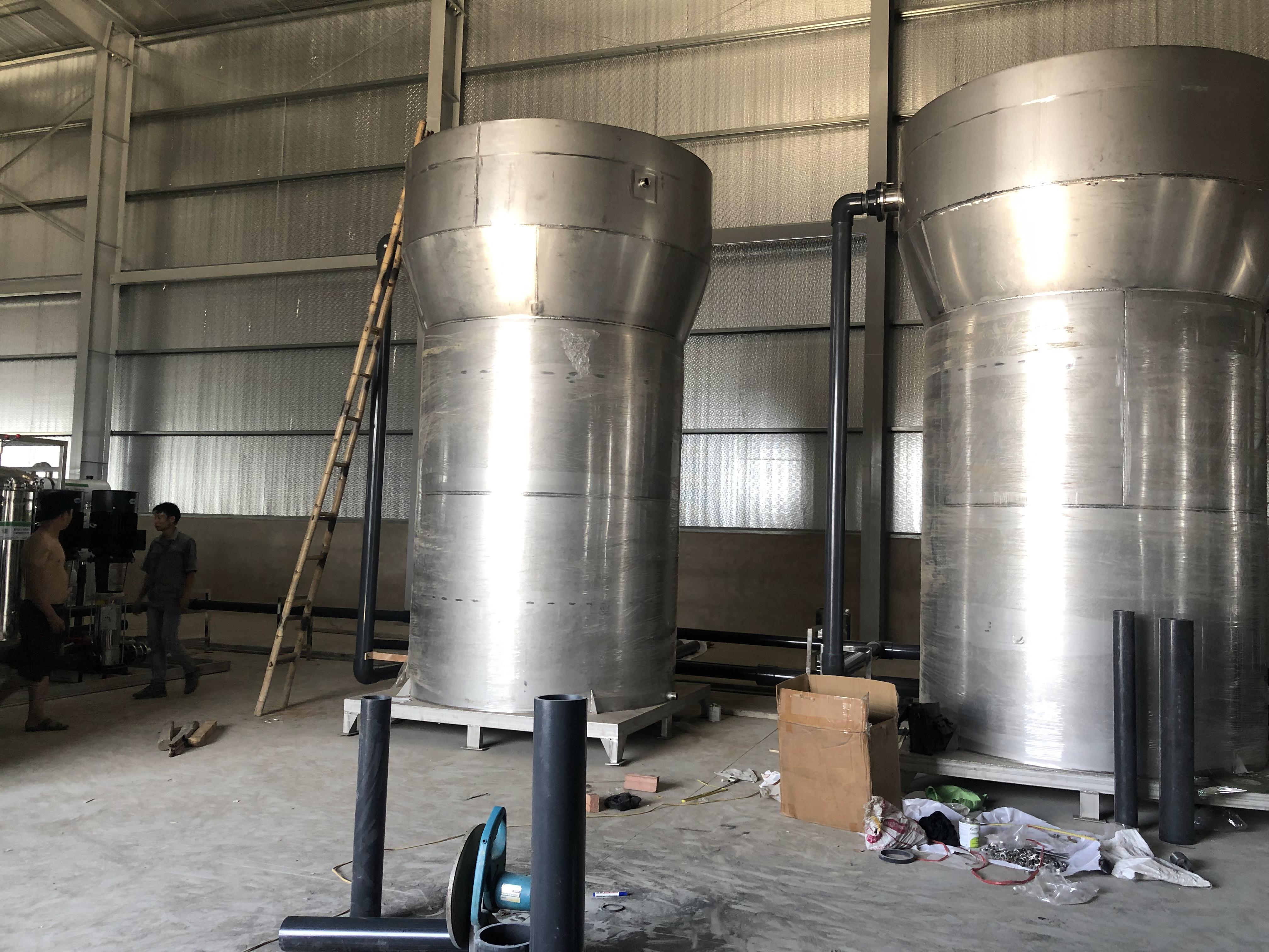  CÁCH THỨC HOẠT ĐỘNG CỦA HỆ THỐNG NƯỚC RO TRONG GIẶT LÀ CÔNG NGHIỆP