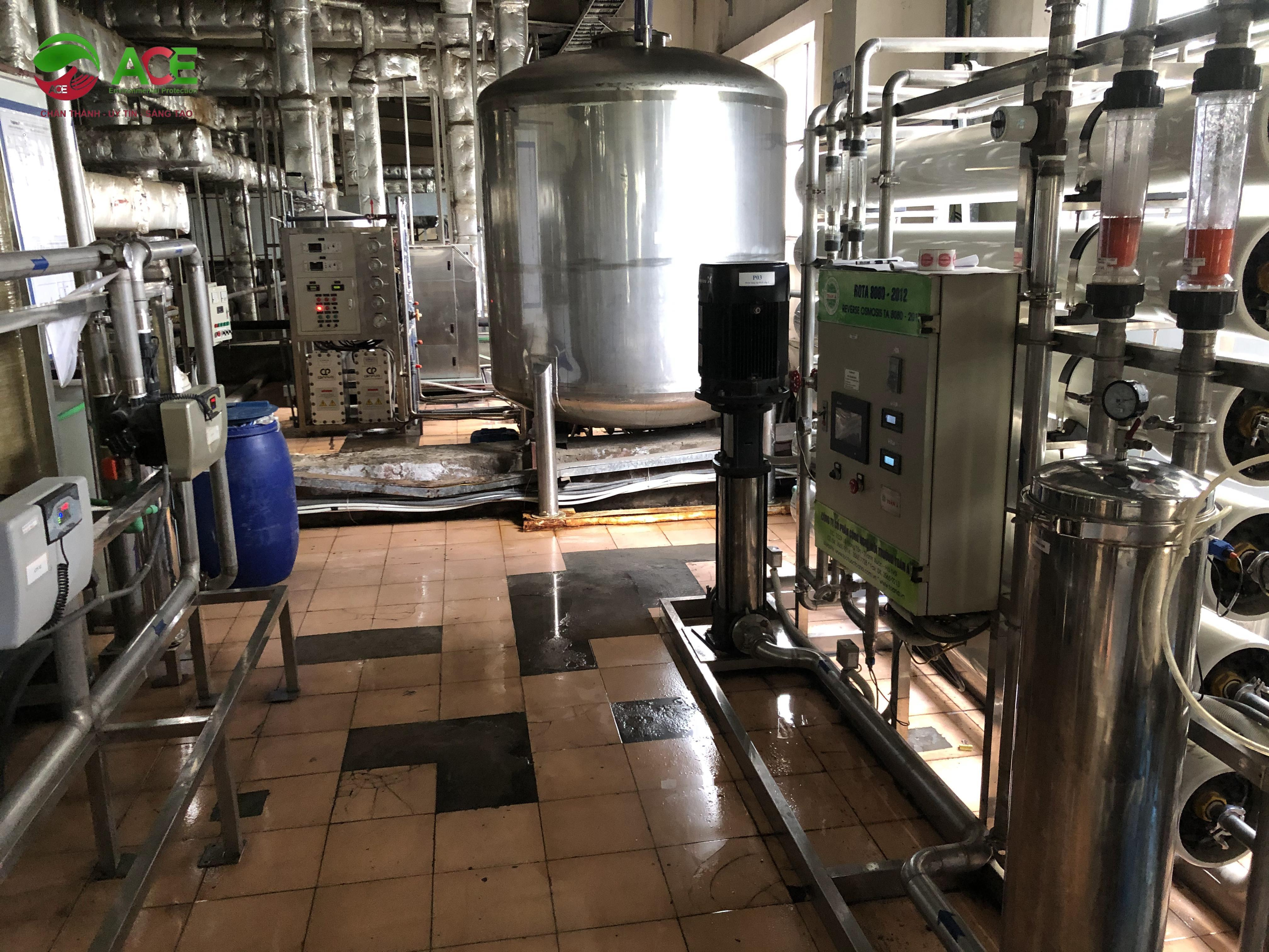 Phương pháp RO (Reverse Osmosis) và DI (Deionization) trong ngành dược phẩm và mỹ phẩm