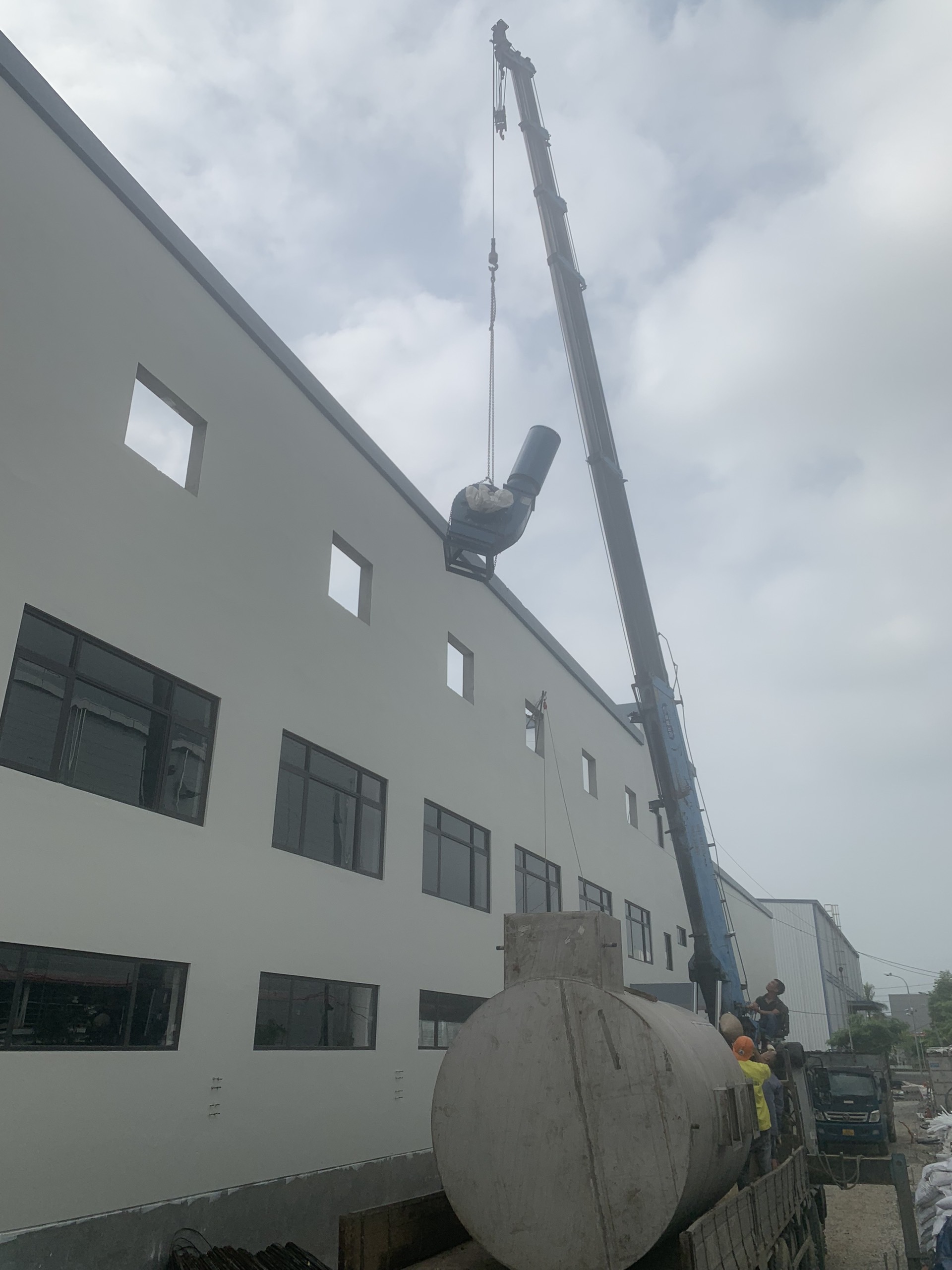 Xử lý khí thải tại nhà máy dệt nhuộm 
