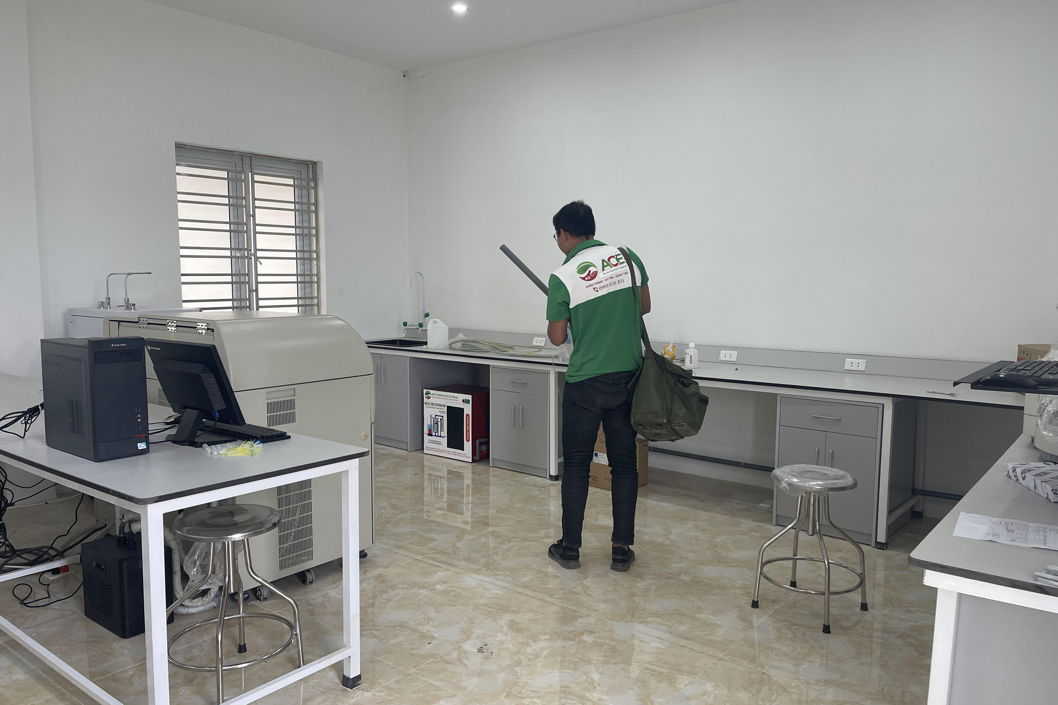  Máy xử lý nước thải phòng khám nội khoa